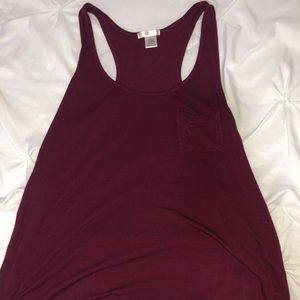 maroon tank with small pocket
